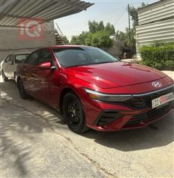 هیۆندای ئەلەنترا